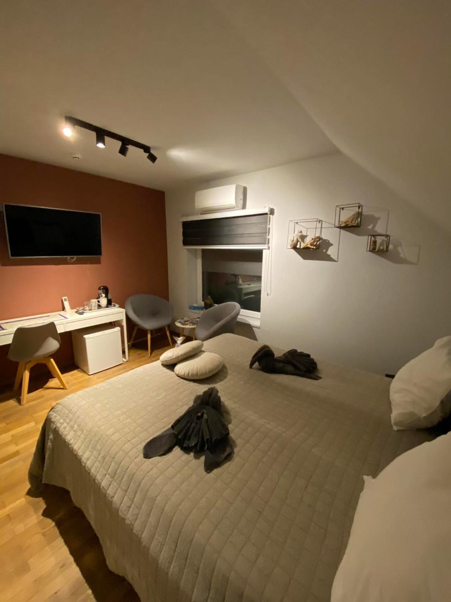 Villa Cecha B&b &Wellness Ostenda Esterno foto