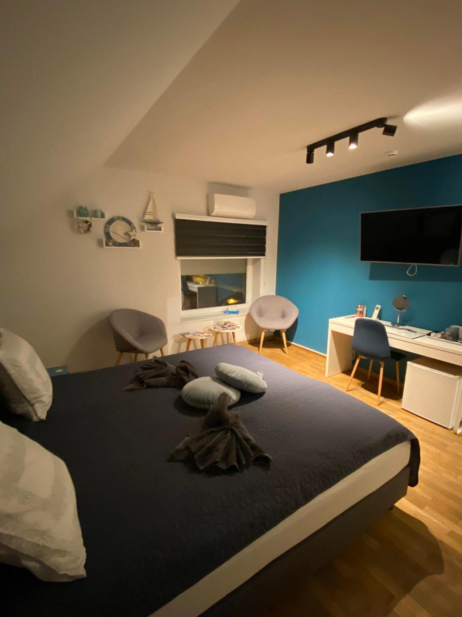 Villa Cecha B&b &Wellness Ostenda Esterno foto