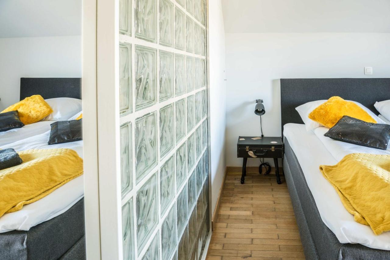 Villa Cecha B&b &Wellness Ostenda Esterno foto